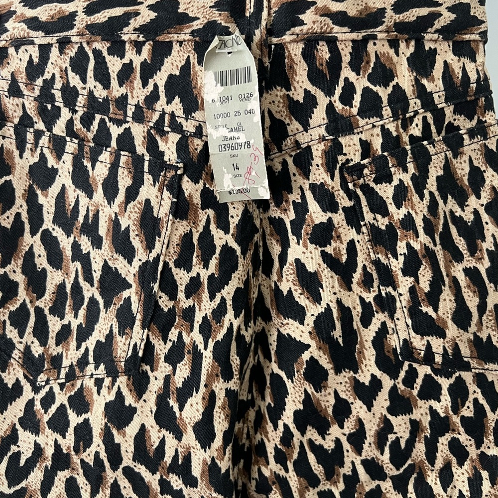 Cache Cheetah print Jeans size 14 NWT (30” waist) - Picture 7 of 12